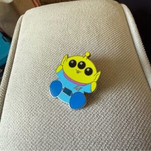 2019 Disney Pixar Little Green Man Alien from Toy Story pin.